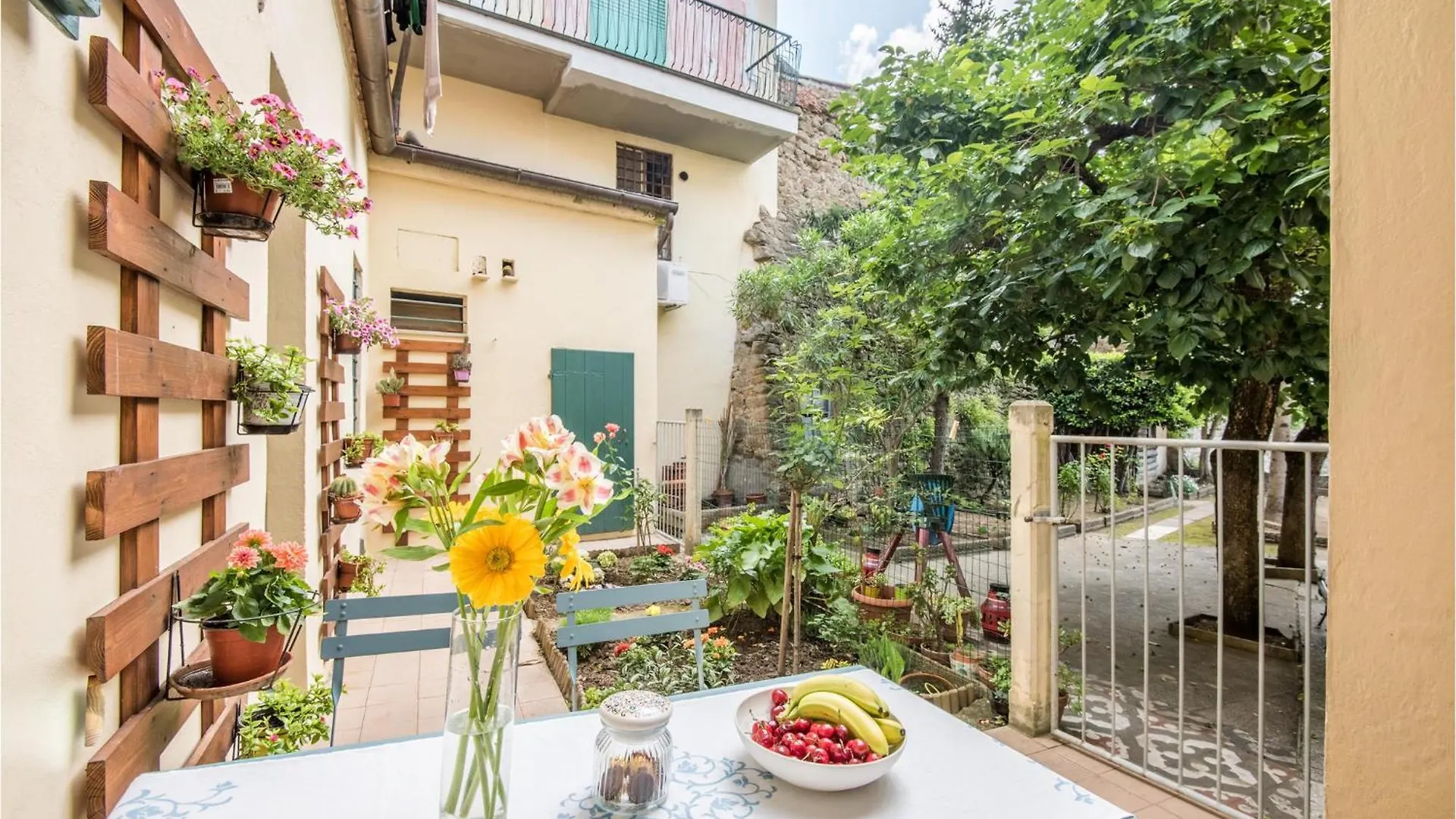 Nice Apartment In Monte San Savino With Kitchen location